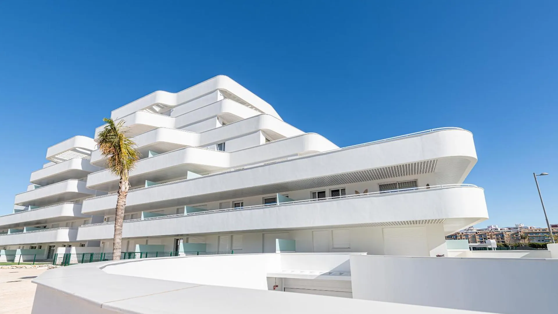 Wintowinrentals Exclusive Apartment With A Large Terrace In The Coastal Paradise Of Torre Del Mar